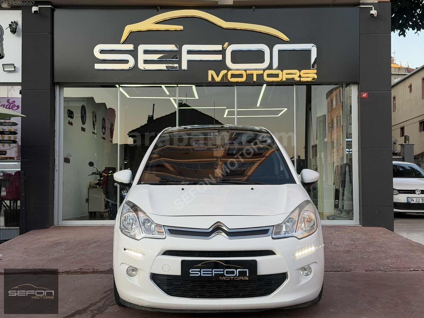 Galeriden Citroen C3 1.2 VTi Cool 2015 Model İstanbul 89.000 km Beyaz 7