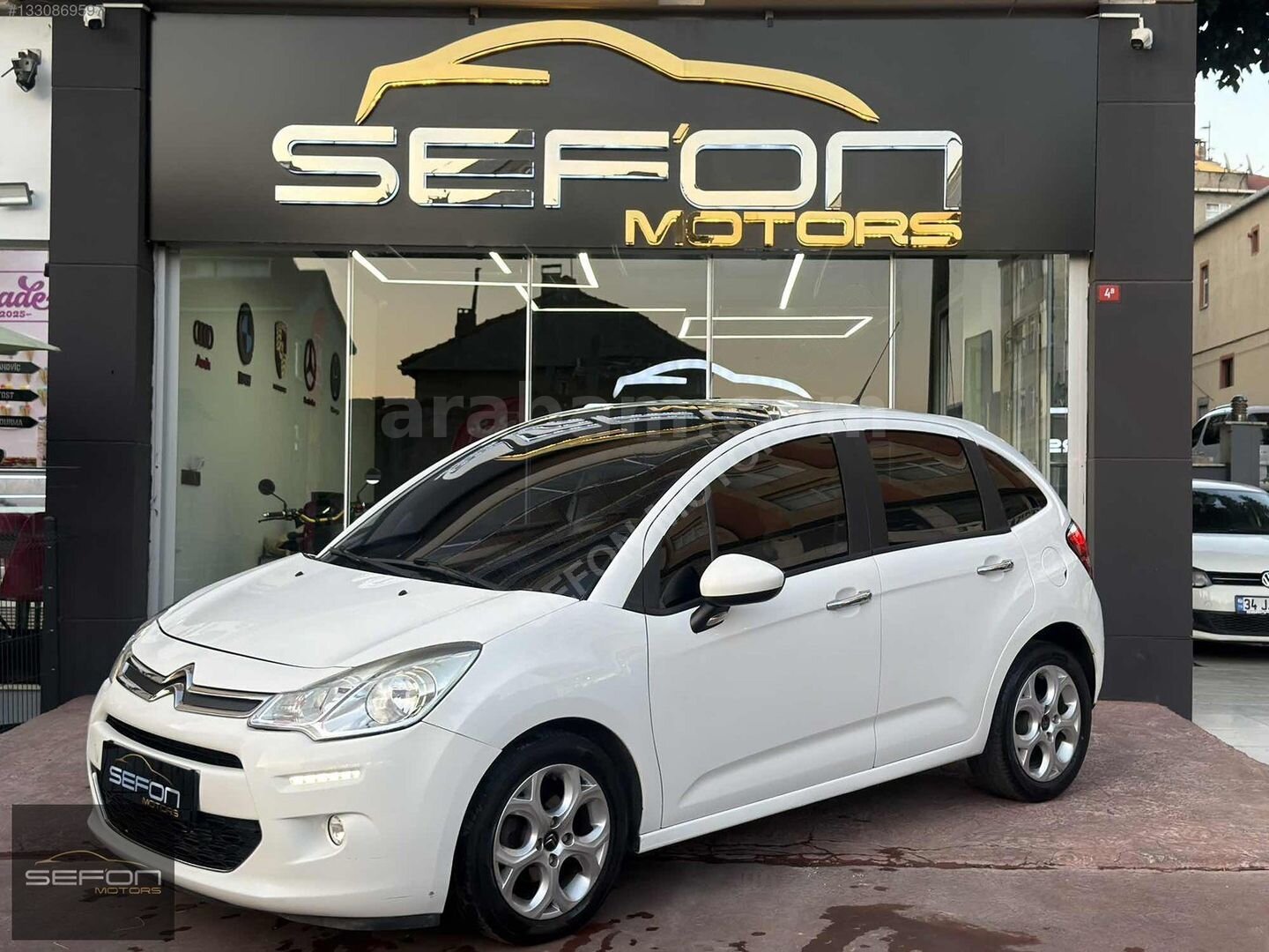 Galeriden Citroen C3 1.2 VTi Cool 2015 Model İstanbul 89.000 km Beyaz 4
