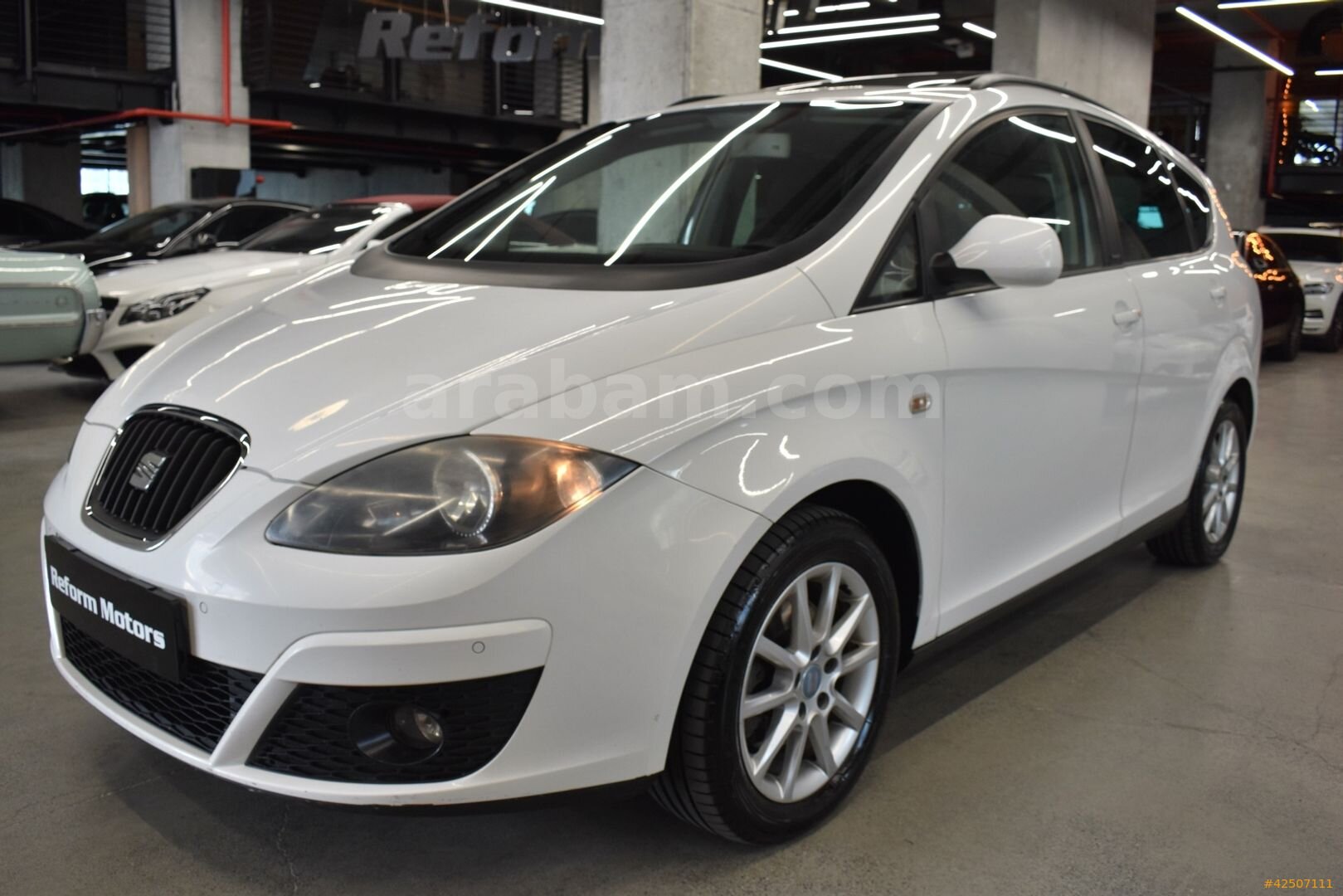 Galeriden Seat Altea 1.6 TDI I-Tech XL 2014 Model İstanbul 194.000 km Beyaz 4