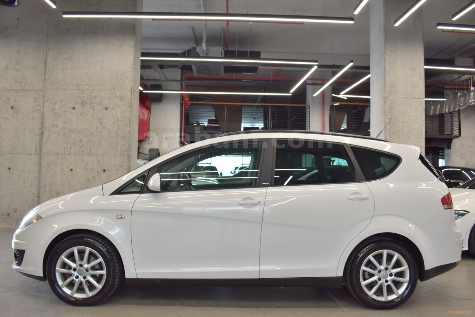 Galeriden Seat Altea 1.6 TDI I-Tech XL 2014 Model İstanbul 194.000 km Beyaz 6