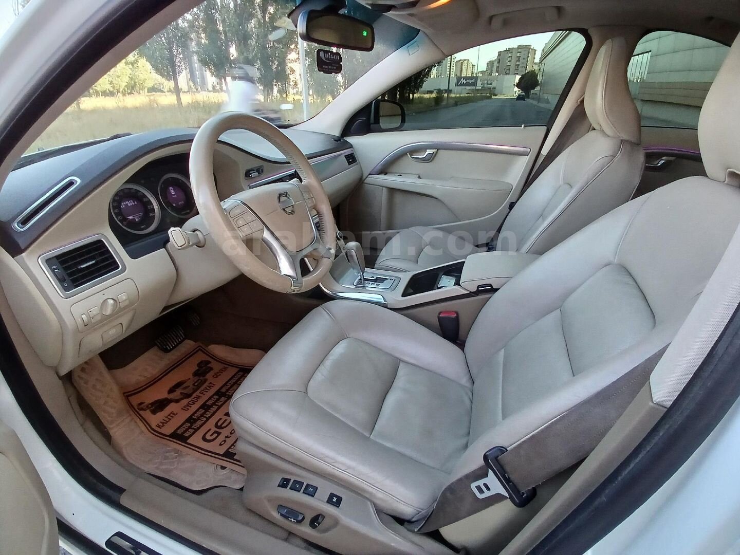 Galeriden Volvo S80 2.4 D5 2011 Model Kayseri 444.000 km Beyaz 4