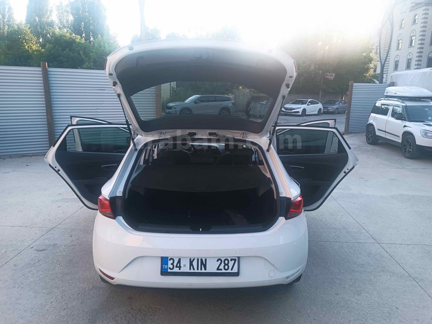 Sahibinden Seat Leon 1.6 TDI Style 2015 Model Muş 170.000 km Beyaz 5