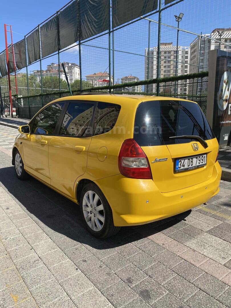 Sahibinden Honda Jazz 1.4 Elite 2006 Model İstanbul 179.000 km Sarı 5