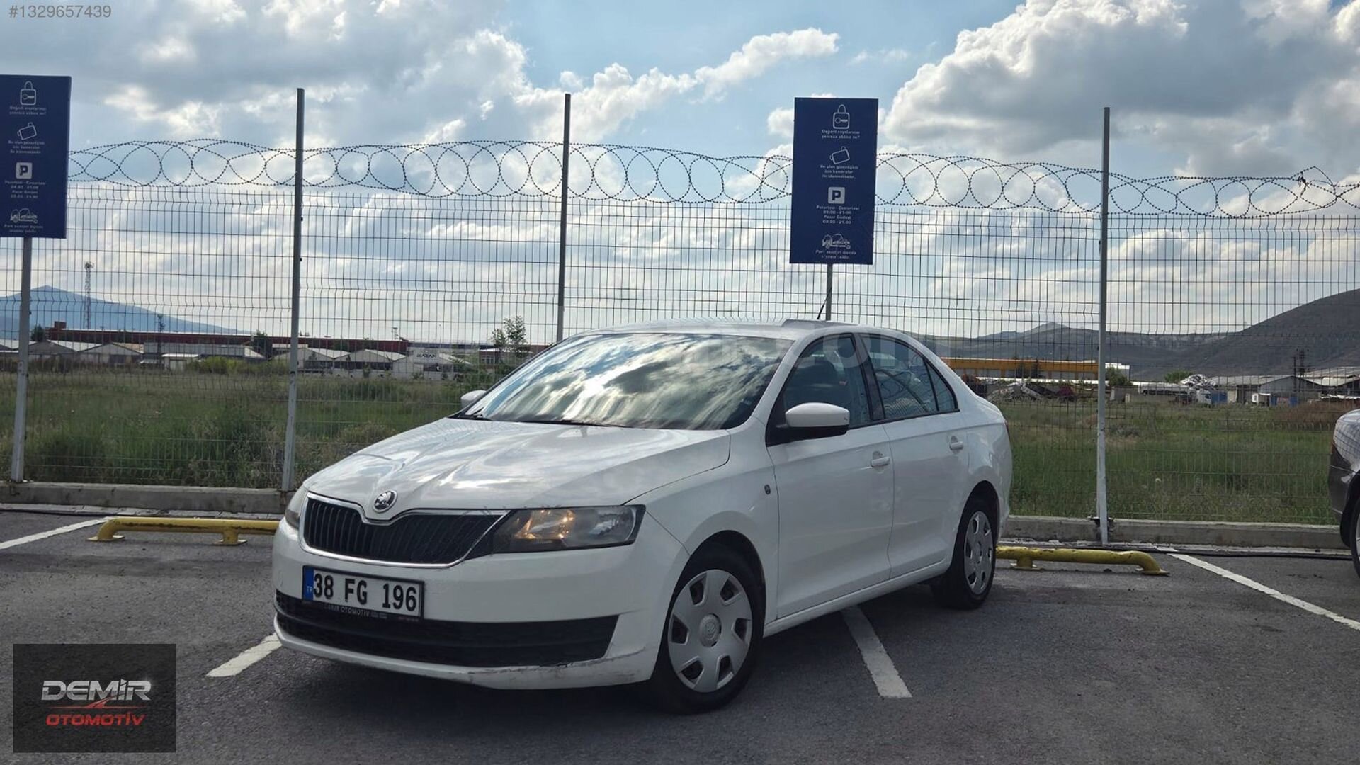 Galeriden Skoda Rapid 1.6 CR TDI Ambition 2014 Model Kayseri 215.000 km Beyaz 1