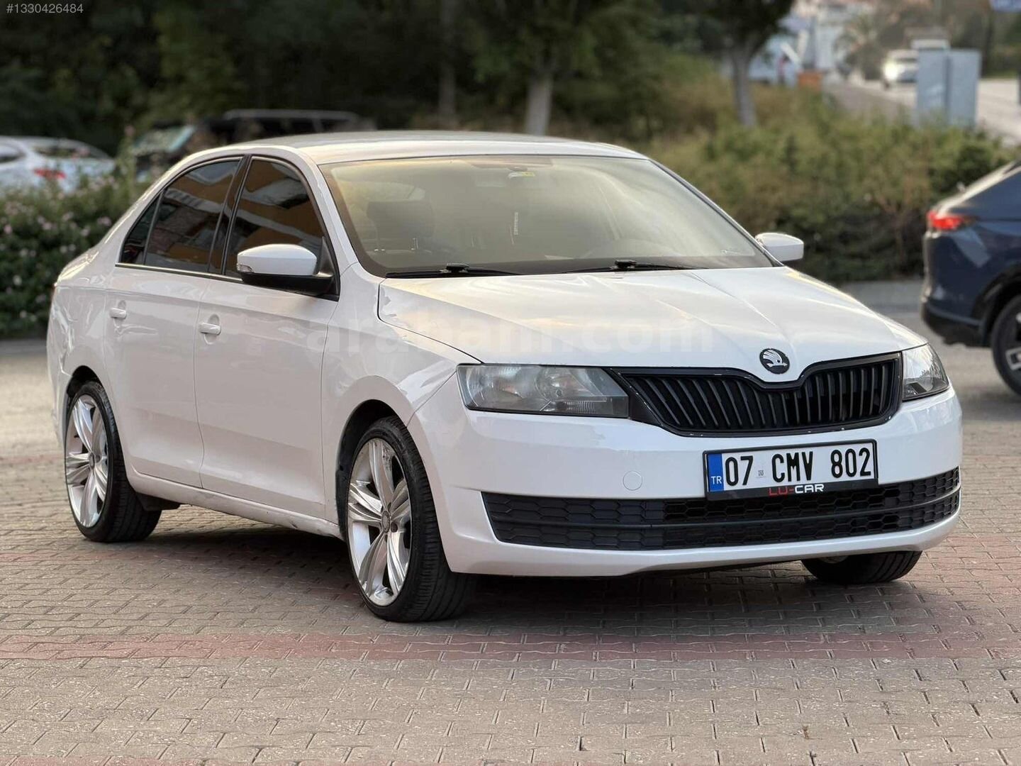 Galeriden Skoda Rapid 1.4 TDI Ambition 2015 Model Antalya 258.000 km Beyaz 2