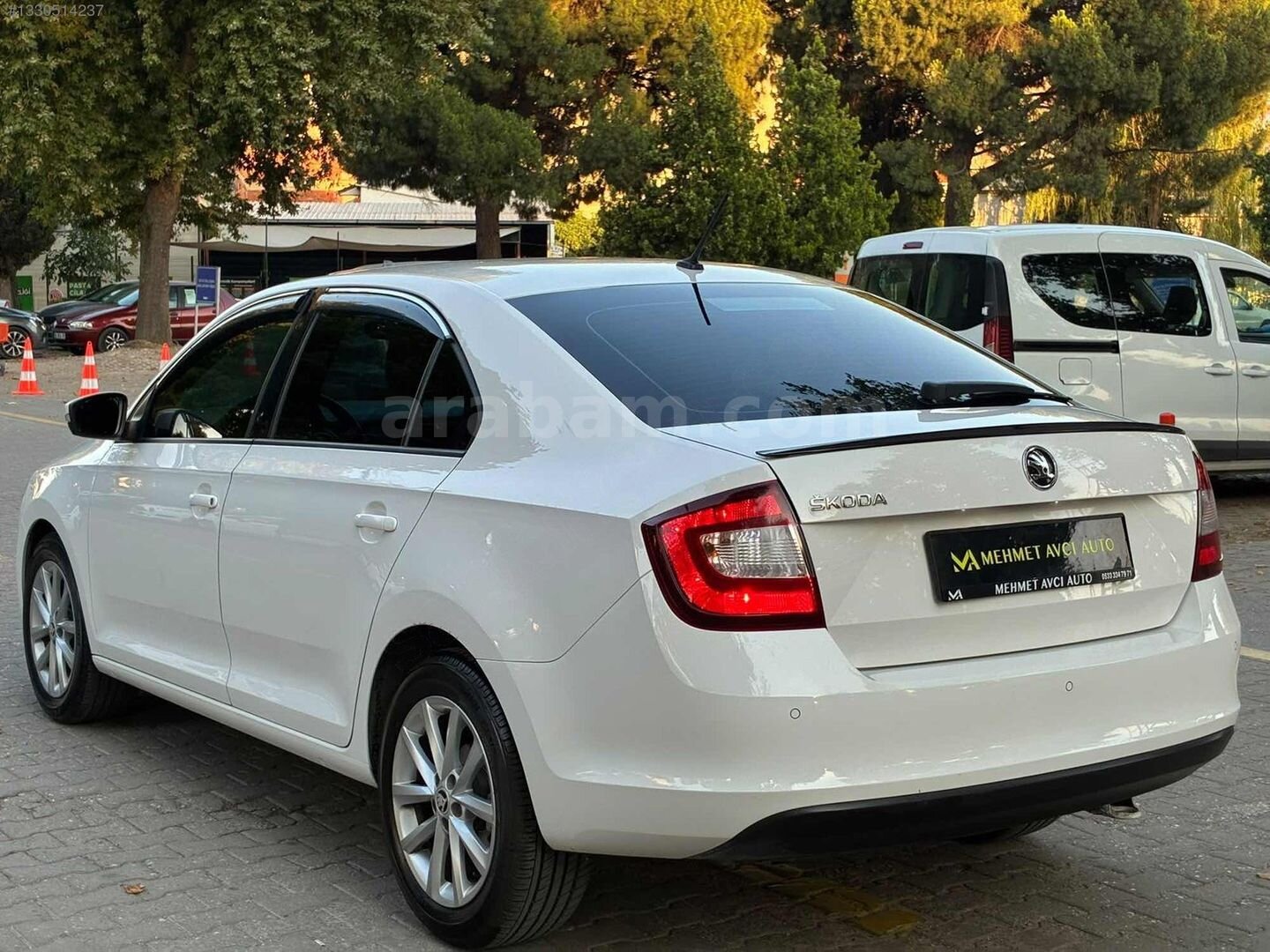 Galeriden Skoda Rapid 1.0 TSI GreenTec Style 2017 Model Bursa 263.000 km Beyaz 4