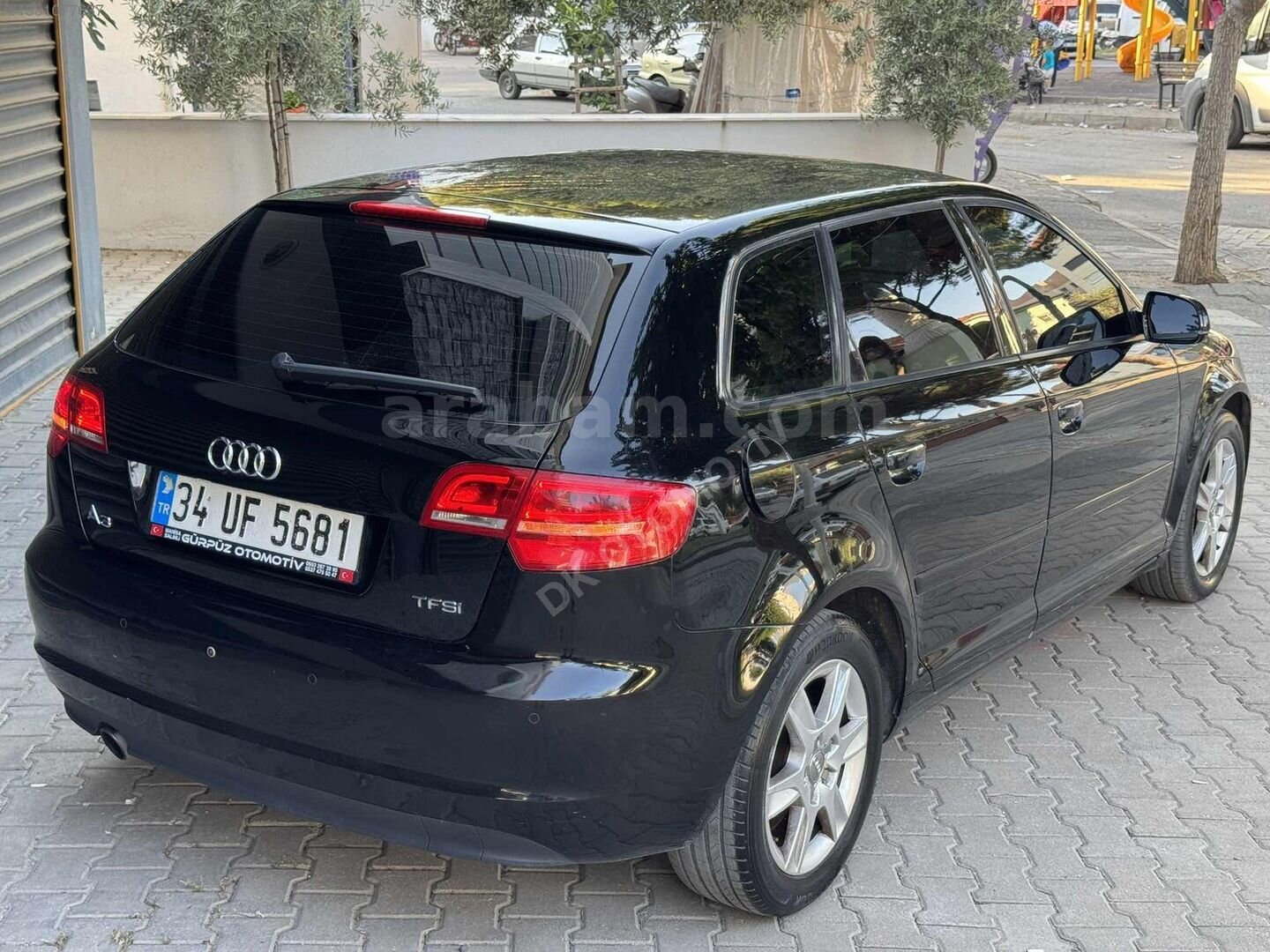 Galeriden Audi A3 Sportback 1.2 TFSI Attraction 2011 Model Manisa 164.000 km Siyah 6