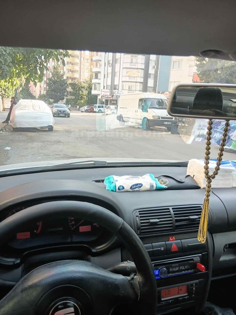Sahibinden Seat Toledo 1.6 Signo 2001 Model Adana 248.000 km Gri (Gümüş) 3