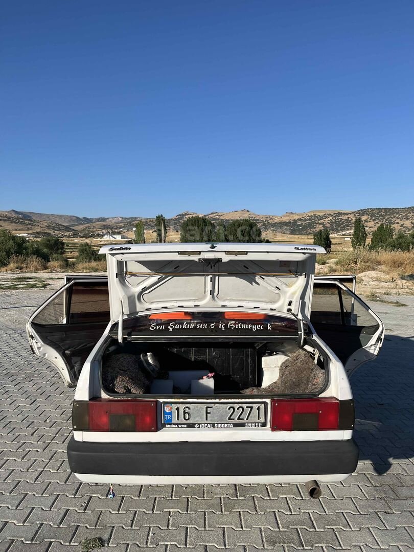 Sahibinden Tofaş Şahin 1.6 1993 Model Afyonkarahisar 80.000 km Beyaz 5