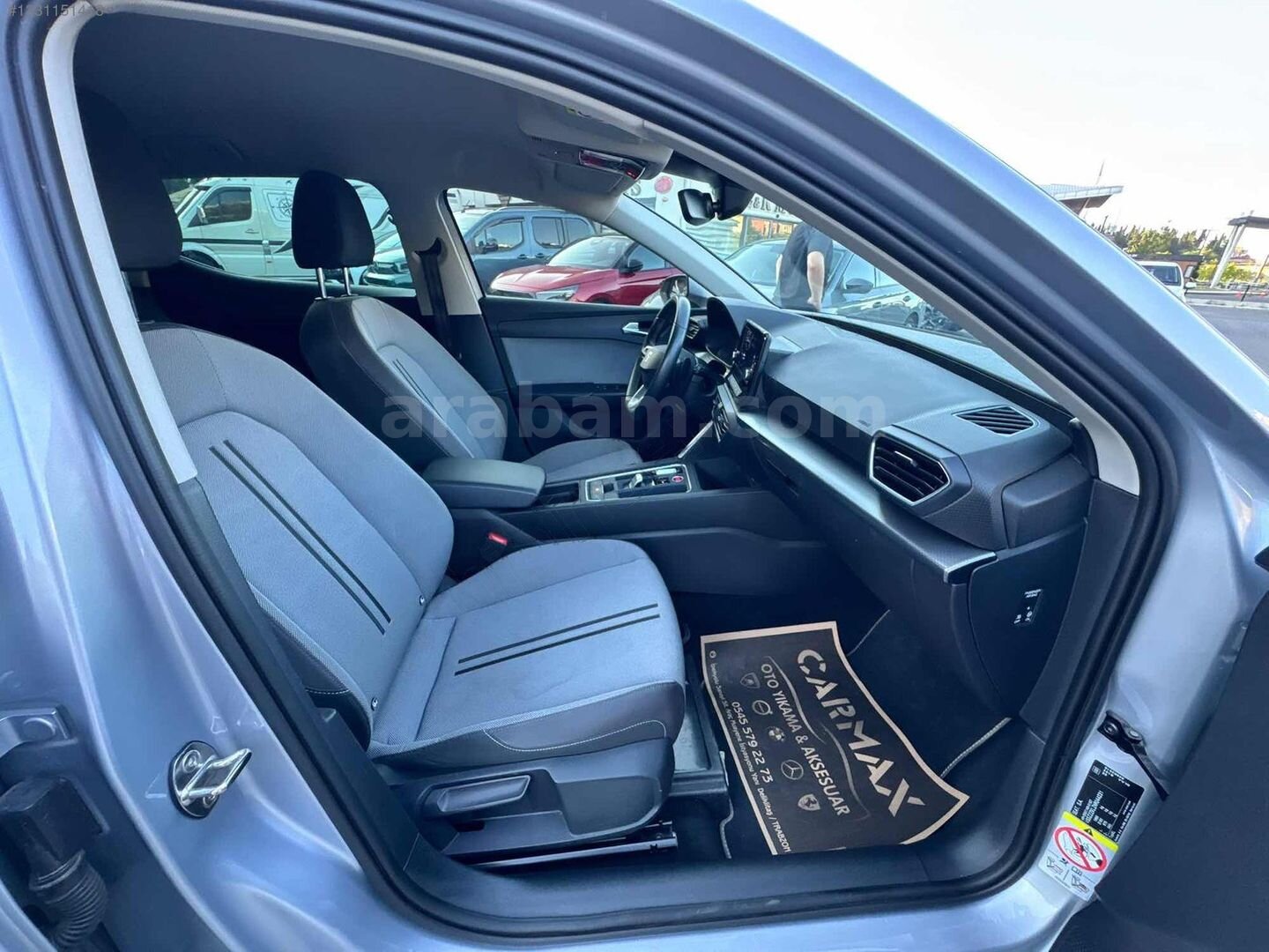 Galeriden Seat Leon 1.0 eTSI Style 2022 Model Trabzon 140.000 km Gri 5