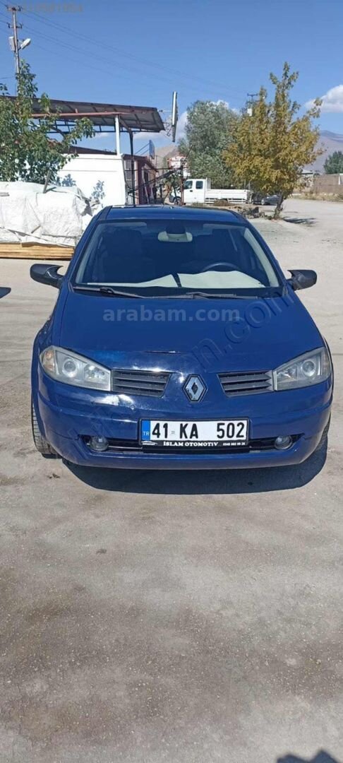2004 MODEL TERTEMİZ ÇALIŞIRIR DURUMDA VİZE YENİ (MEMURDAN )