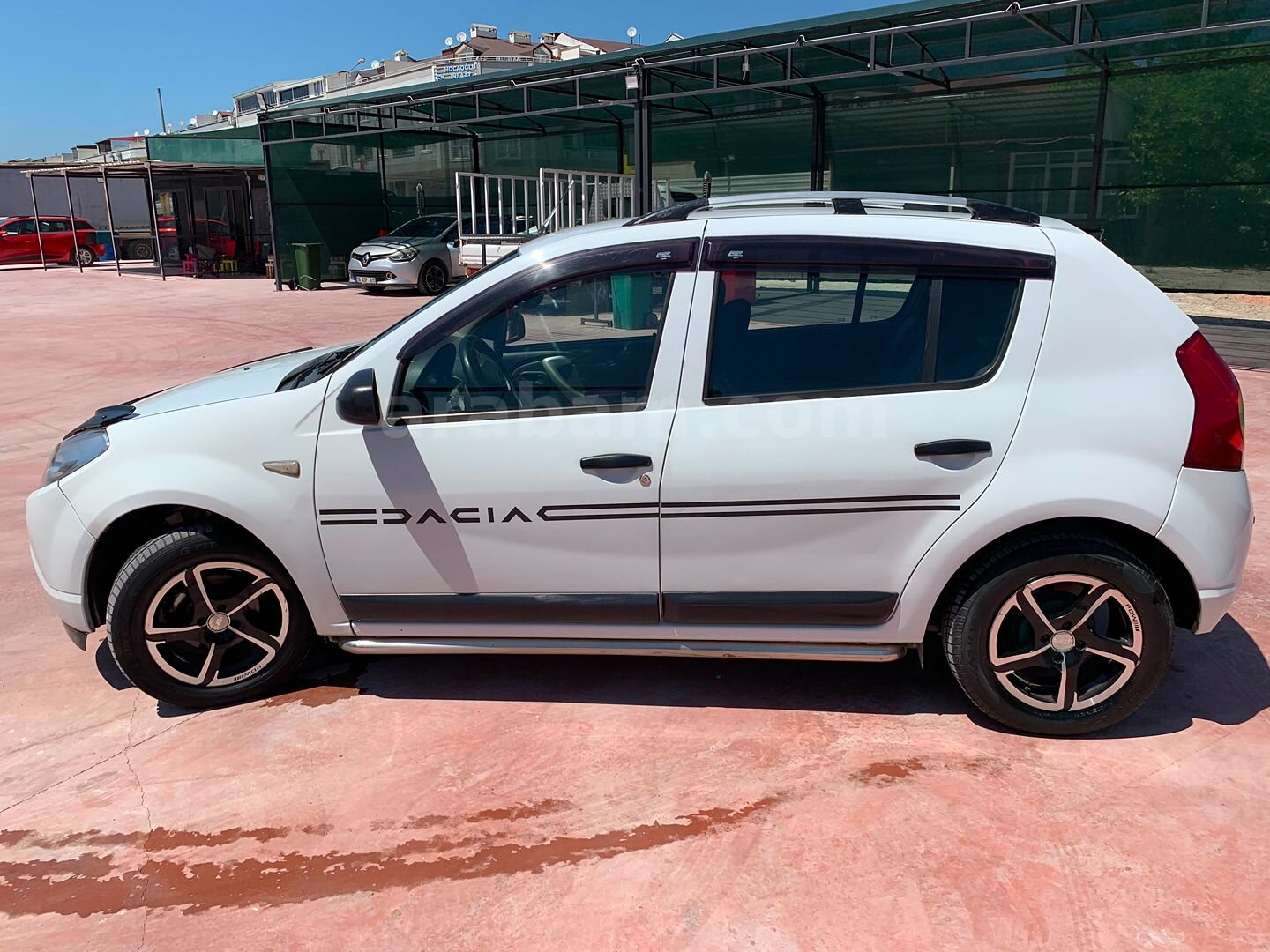 Sahibinden Dacia Sandero 1.2 Ambiance 2012 Model Bursa 288.000 km Beyaz 5