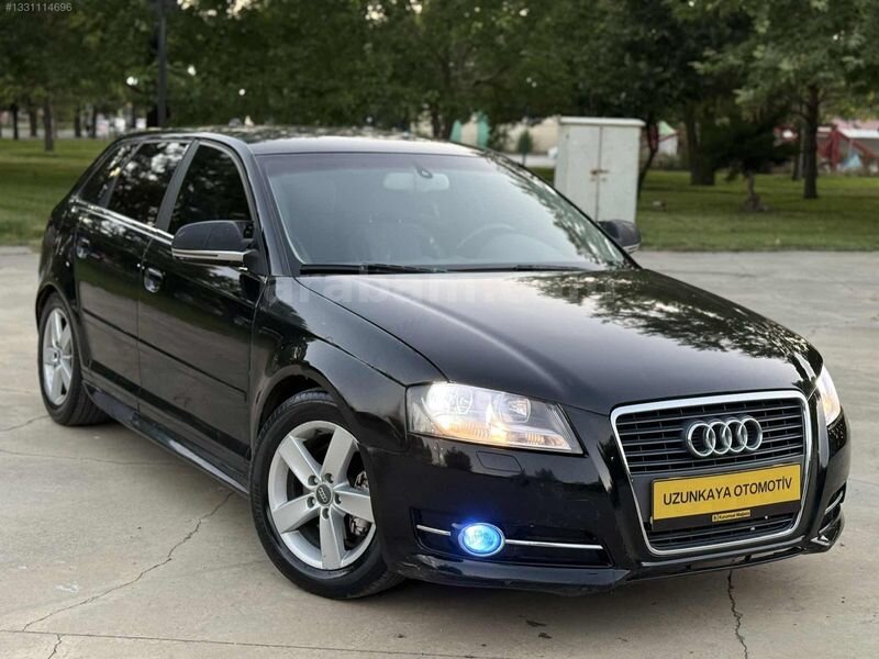 Galeriden Audi A3 Sportback 1.4 TFSI Attraction 2010 Model Erzincan 268.000 km Siyah