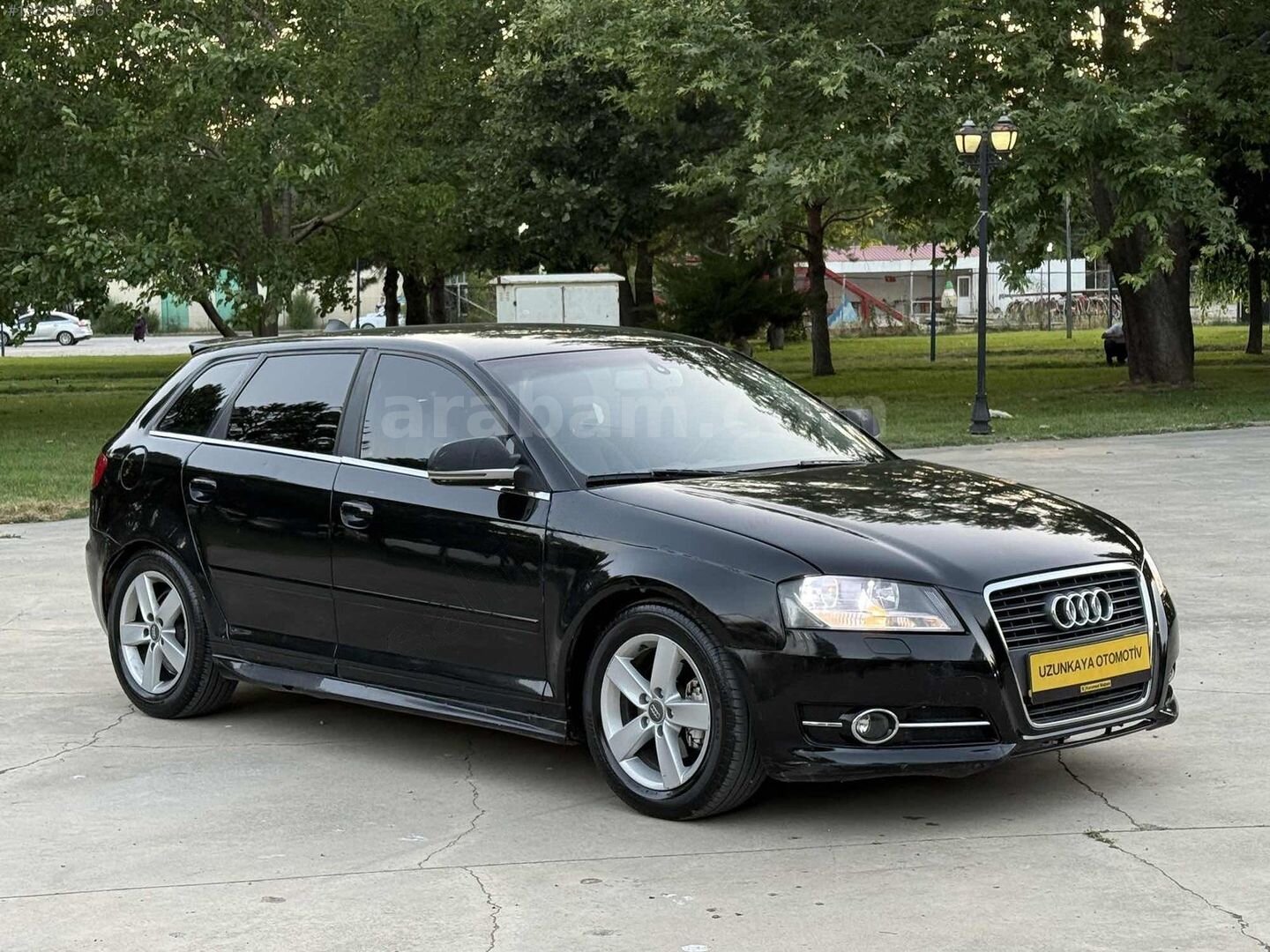 Galeriden Audi A3 Sportback 1.4 TFSI Attraction 2010 Model Erzincan 268.000 km Siyah 7