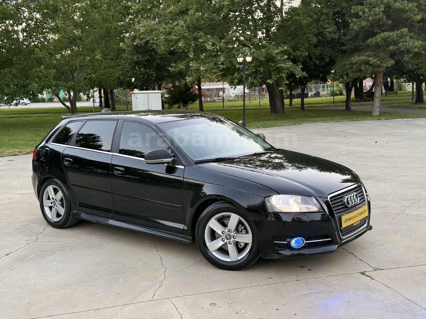 Galeriden Audi A3 Sportback 1.4 TFSI Attraction 2010 Model Erzincan 268.000 km Siyah 4