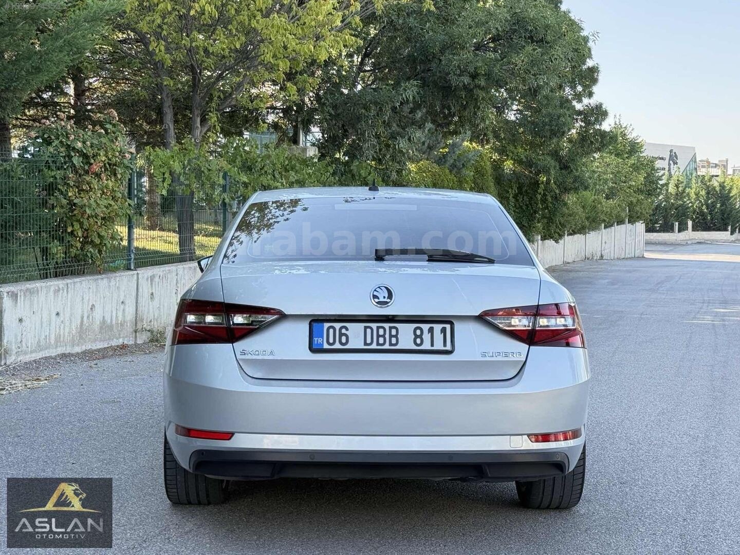 Galeriden Skoda SuperB 1.4 TSI Prestige 2017 Model Ankara 265.000 km Gri 4