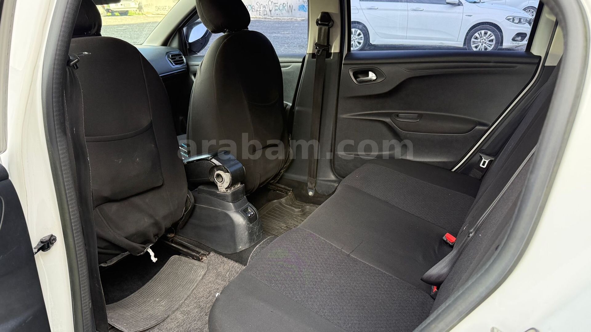 Sahibinden Peugeot 301 1.6 HDi Active 2014 Model İstanbul 262.000 km Beyaz 5