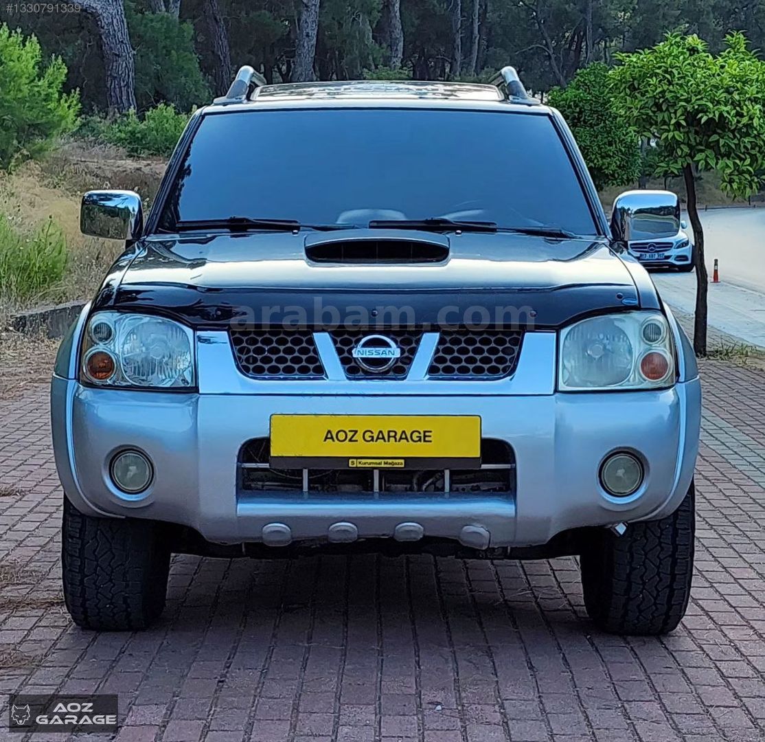 Galeriden Nissan Skystar 4x2 2004 Model Antalya 226.000 km Siyah