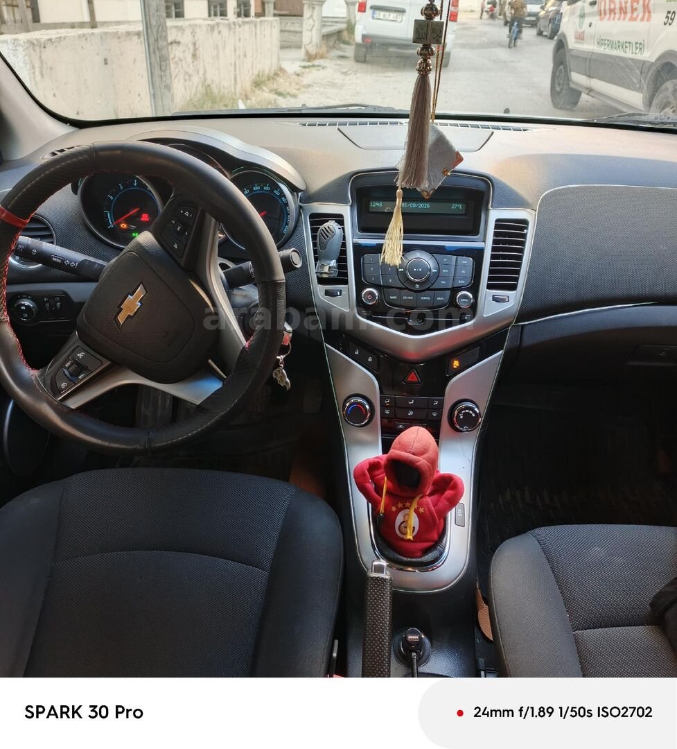Sahibinden Chevrolet Cruze 1.6 WTCC Edition Plus 2012 Model Tekirdağ 183.500 km Gri (Gümüş) 5