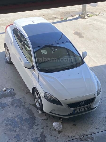 Sahibinden Volvo V40 1.6 D Advance 2013 Model İzmir 195.000 km Beyaz