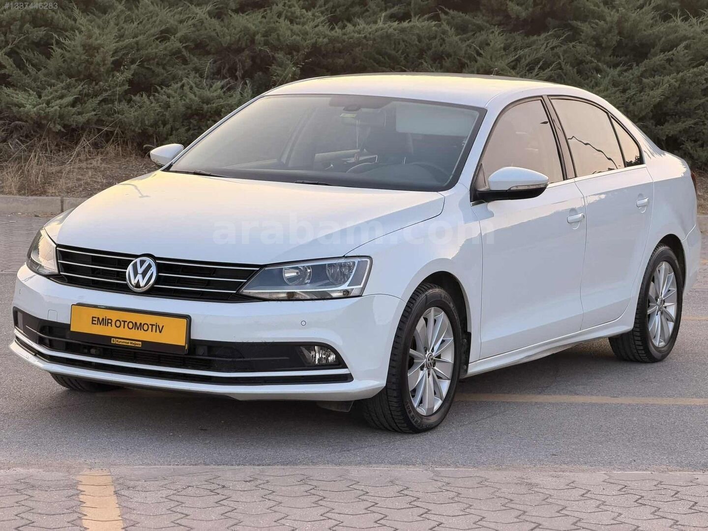 Galeriden Volkswagen Jetta 1.4 TSi BlueMotion Comfortline 2016 Model Adana 49.000 km Beyaz 4