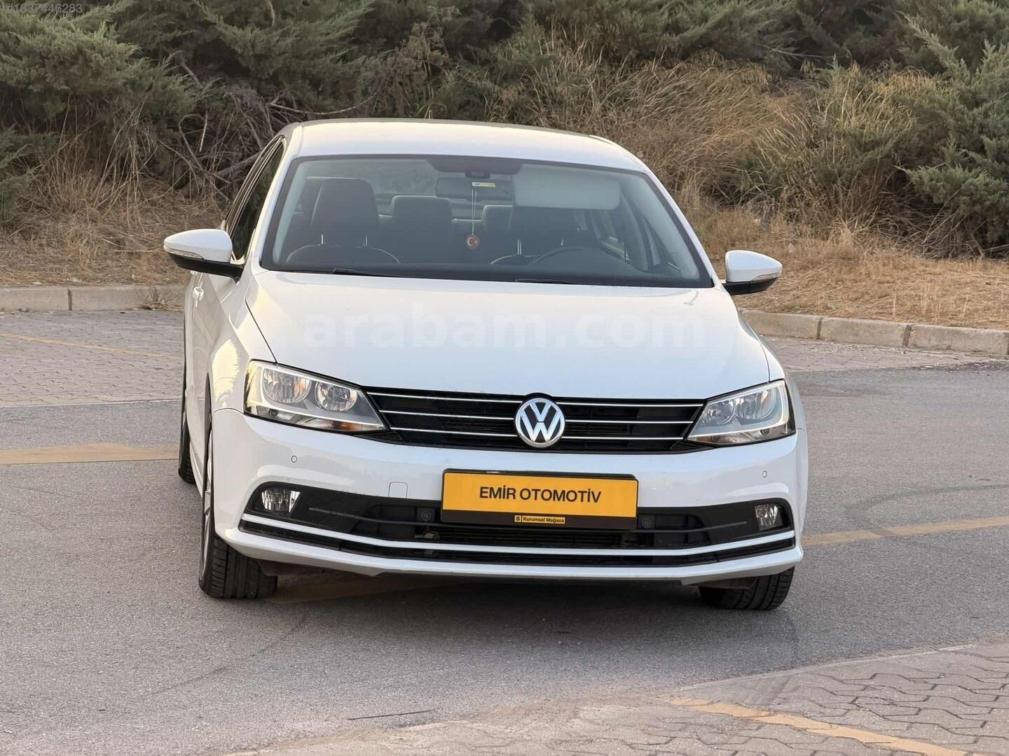 Galeriden Volkswagen Jetta 1.4 TSi BlueMotion Comfortline 2016 Model Adana 49.000 km Beyaz 3