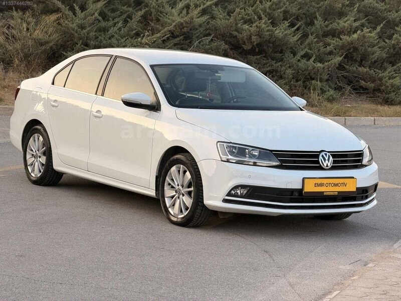 Galeriden Volkswagen Jetta 1.4 TSi BlueMotion Comfortline 2016 Model Adana 49.000 km Beyaz