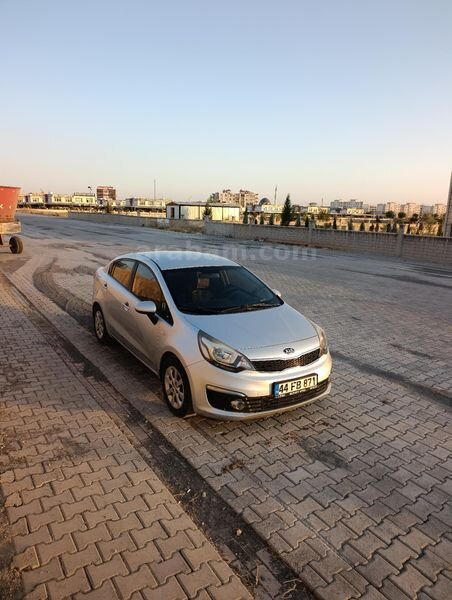 Sahibinden Kia Rio 1.4 CVVT Comfort 2017 Model Şanlıurfa 122.000 km Gri (Gümüş)
