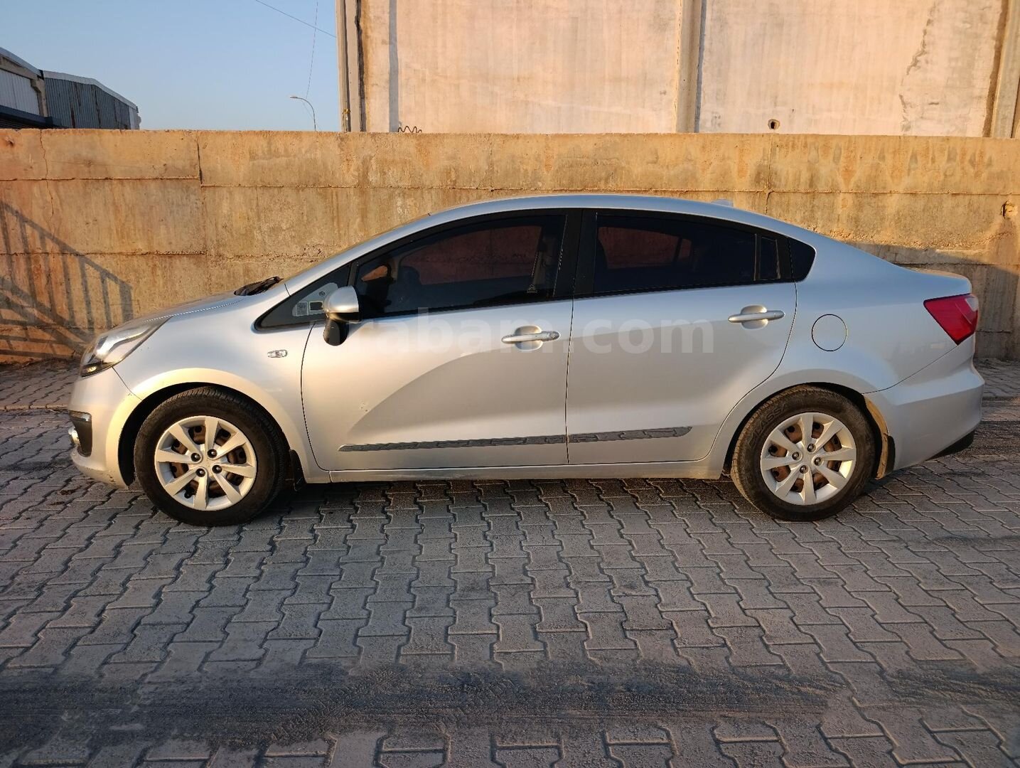 Sahibinden Kia Rio 1.4 CVVT Comfort 2017 Model Şanlıurfa 122.000 km Gri (Gümüş) 4
