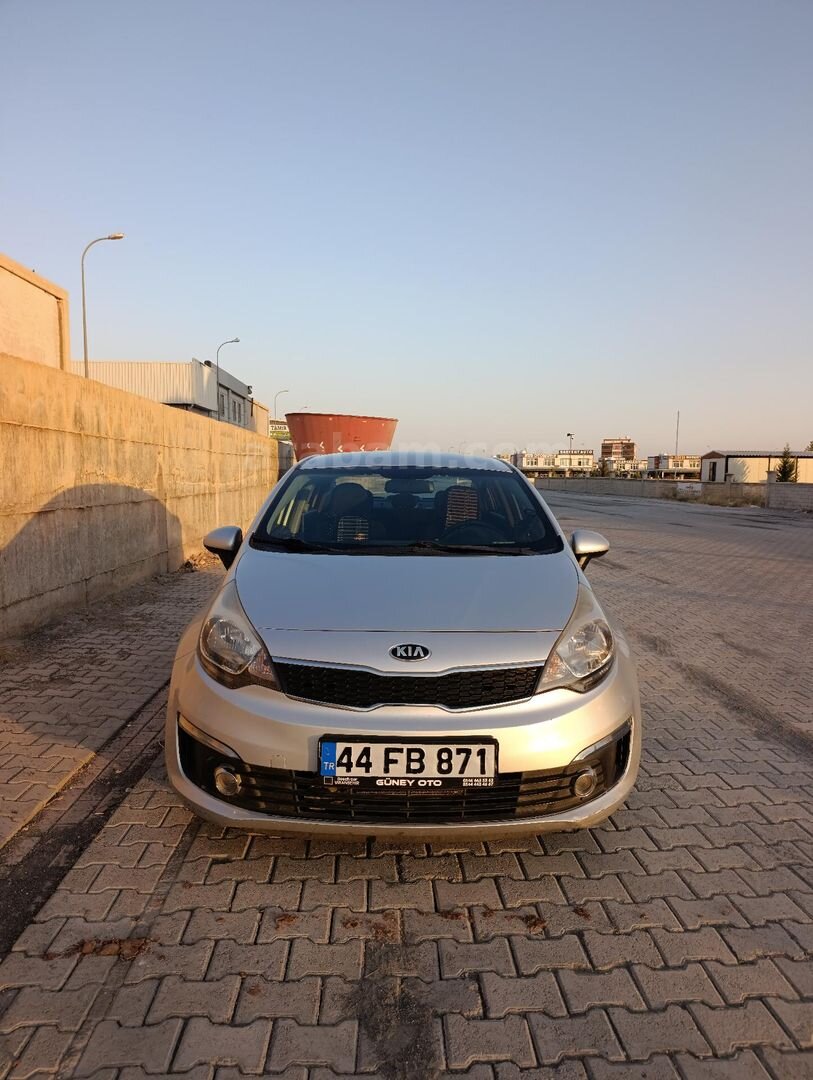 Sahibinden Kia Rio 1.4 CVVT Comfort 2017 Model Şanlıurfa 122.000 km Gri (Gümüş) 3