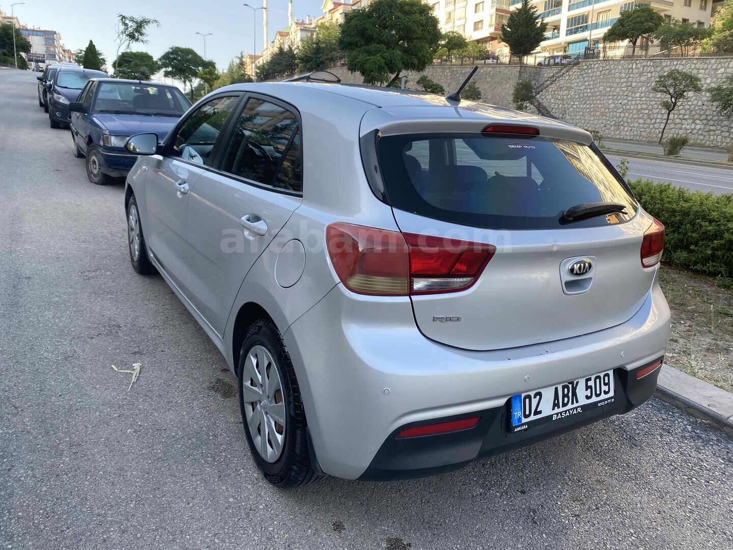 Sahibinden Kia Rio 1.2 MPI Cool 2020 Model Ankara 150.000 km Gri 3