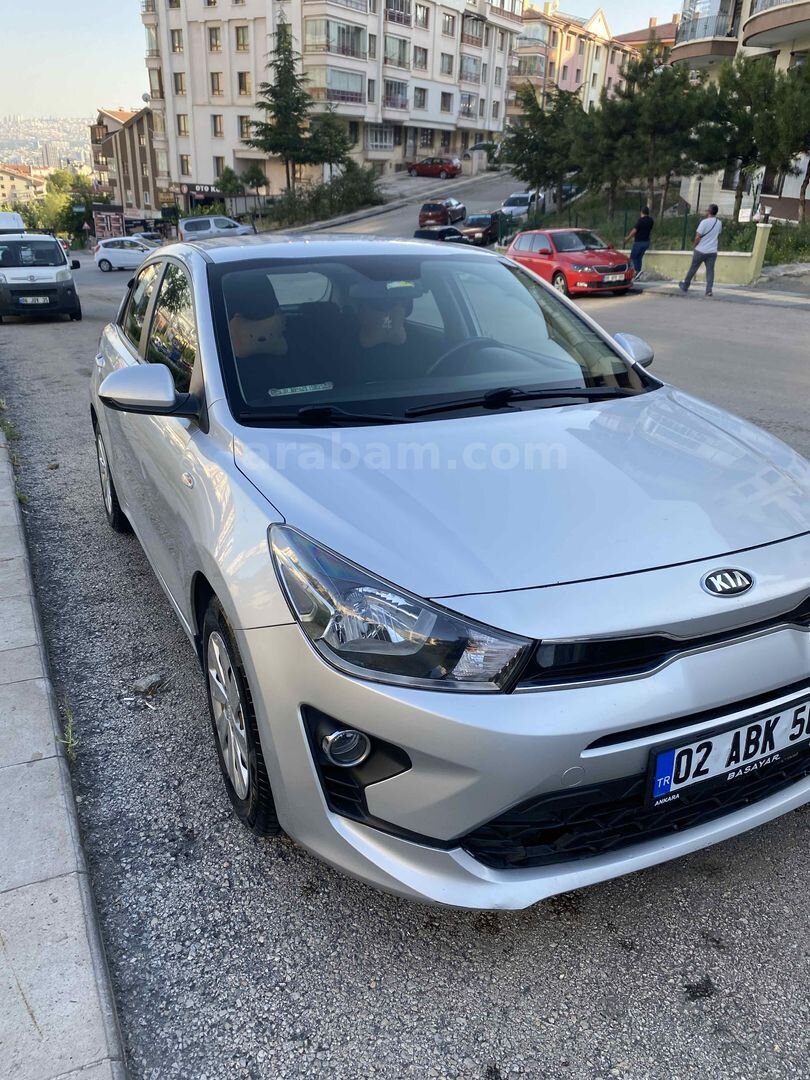 Sahibinden Kia Rio 1.2 MPI Cool 2020 Model Ankara 150.000 km Gri 2