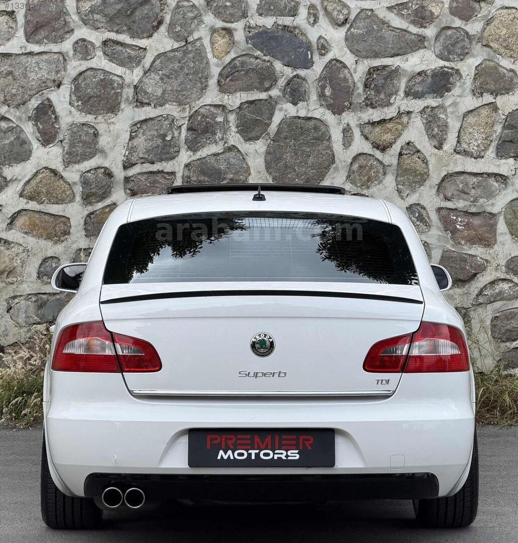 Galeriden Skoda SuperB 1.6 TDI Elegance 2012 Model Trabzon 227.000 km Beyaz 6