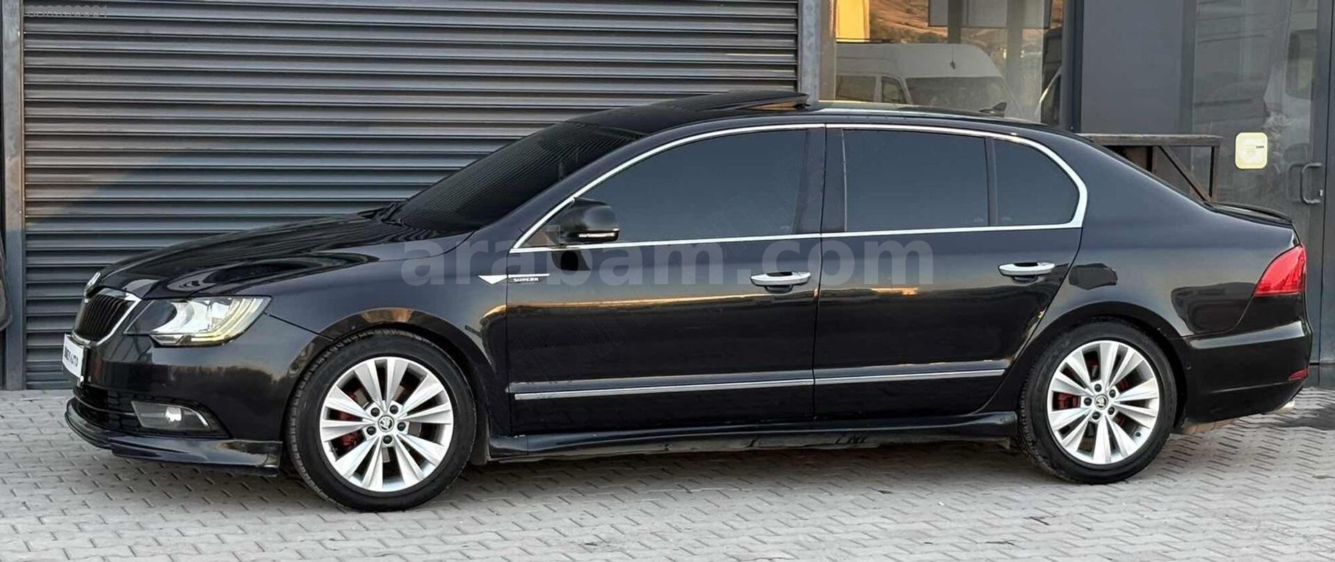 Galeriden Skoda SuperB 1.6 TDI Elegance 2013 Model Elazığ 244.000 km Siyah 6