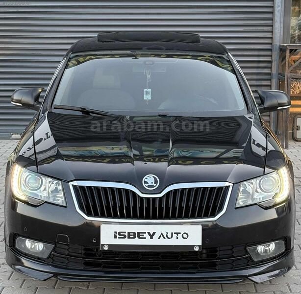 Galeriden Skoda SuperB 1.6 TDI Elegance 2013 Model Elazığ 244.000 km Siyah