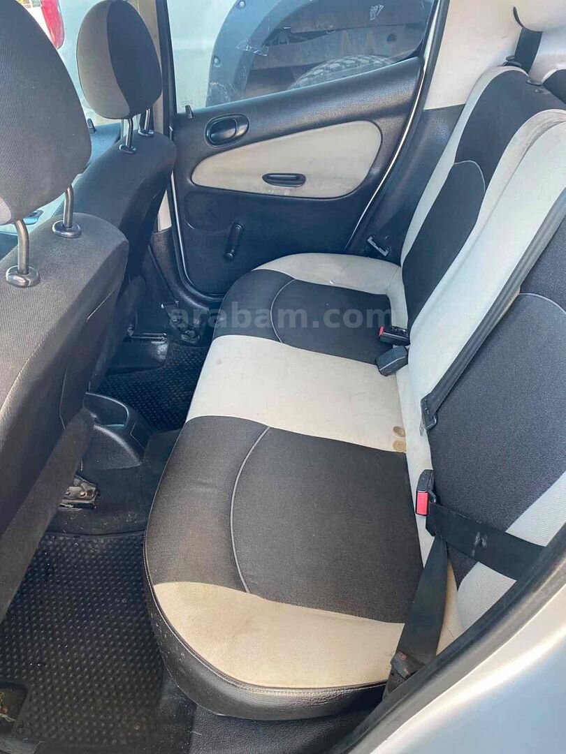 Sahibinden Peugeot 206 1.4 HDi X-Design 2006 Model Ankara 339.827 km Gri (Gümüş) 4
