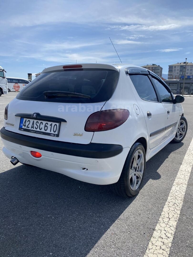 Sahibinden Peugeot 206 1.6 XT 2000 Model Konya 360.000 km Beyaz 5