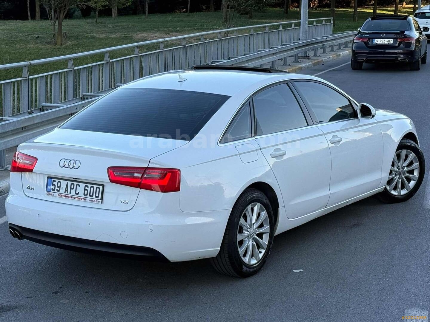 Galeriden Audi A6 Sedan 2.0 TDI 2013 Model İstanbul 395.000 km Beyaz 6