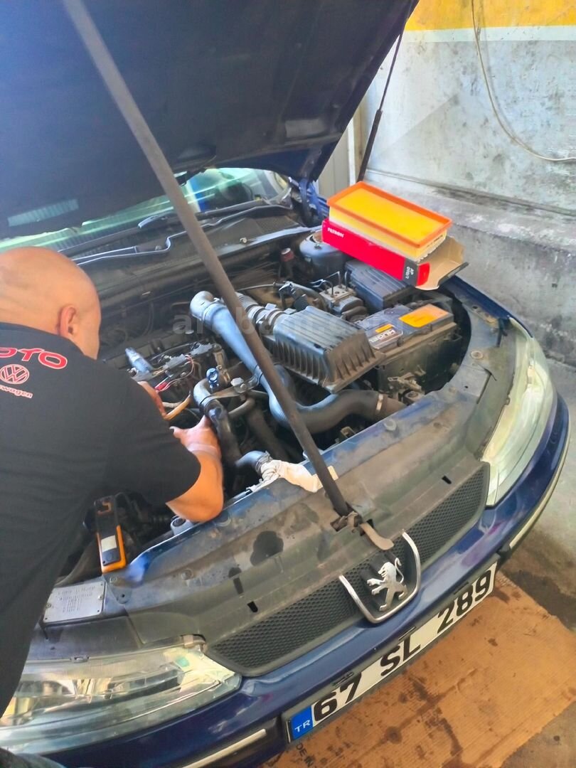 Sahibinden Peugeot 406 2.0 HDi ST 2001 Model Kocaeli 278.000 km Mavi 7