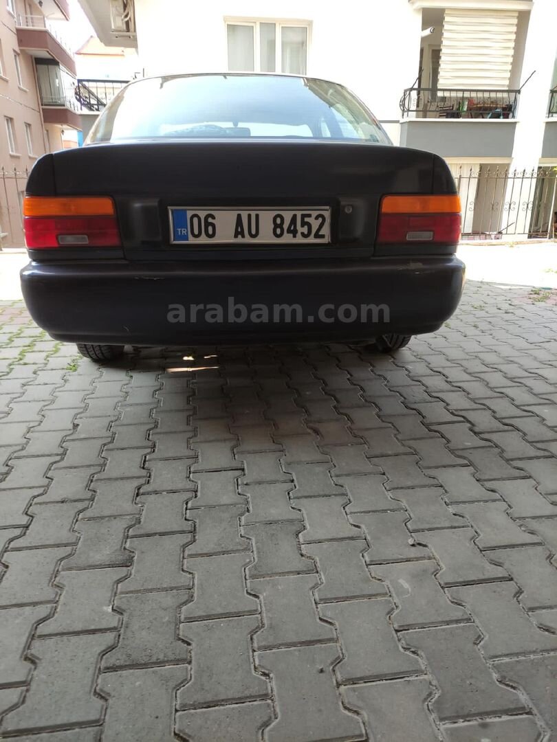 Sahibinden Toyota Corolla 1.6 GLi 1997 Model Ankara 560.000 km Lacivert 2