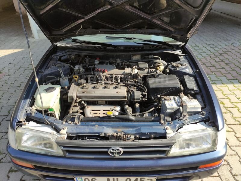 Sahibinden Toyota Corolla 1.6 GLi 1997 Model Ankara 560.000 km Lacivert