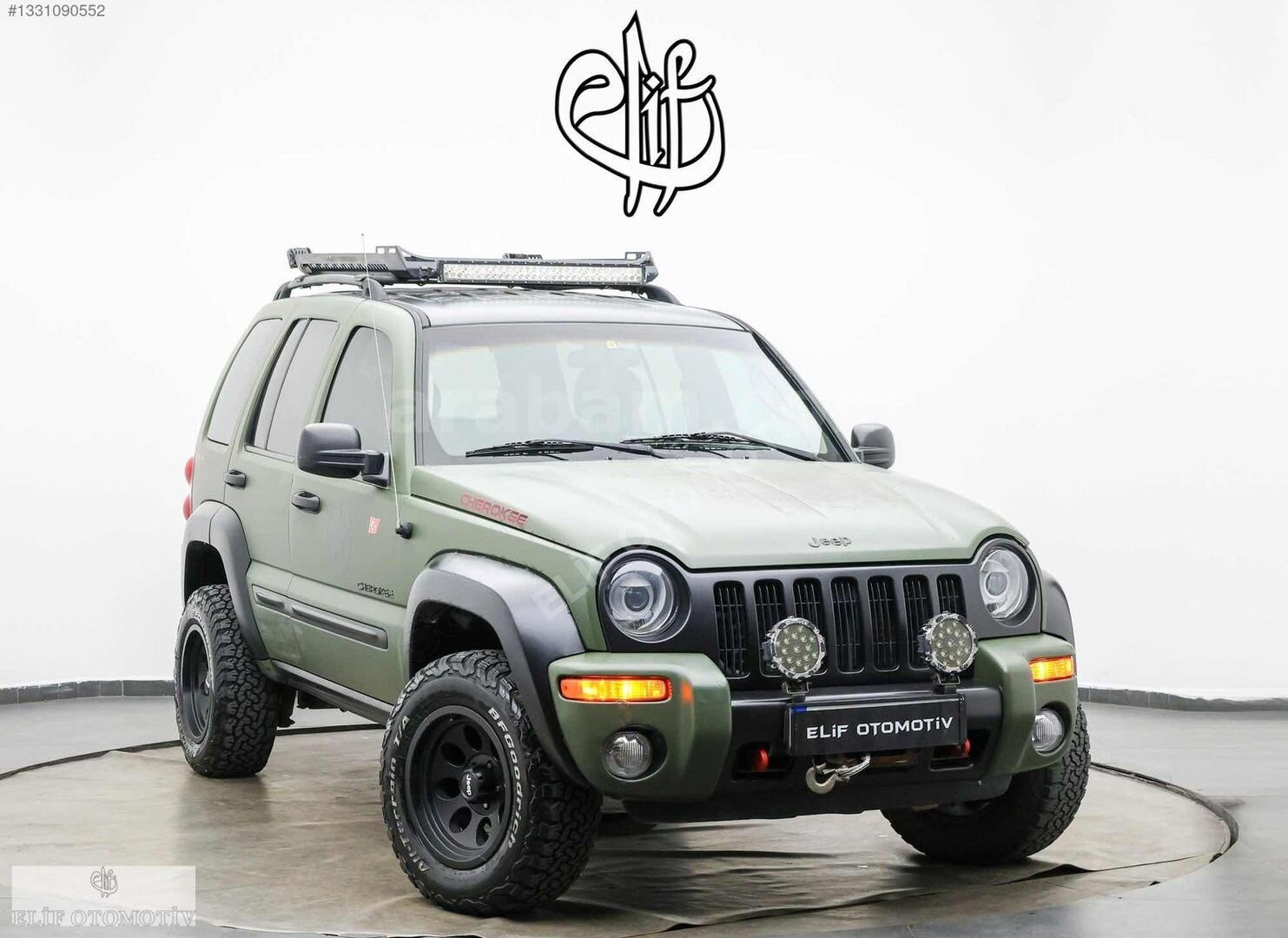 Galeriden Jeep Cherokee 3.7 Limited 2004 Model Sakarya 125.000 km Yeşil 1