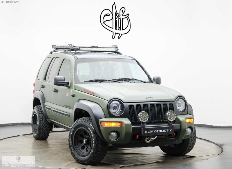 Galeriden Jeep Cherokee 3.7 Limited 2004 Model Sakarya 125.000 km Yeşil