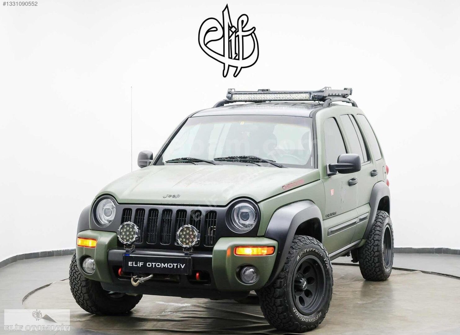 Galeriden Jeep Cherokee 3.7 Limited 2004 Model Sakarya 125.000 km Yeşil 3