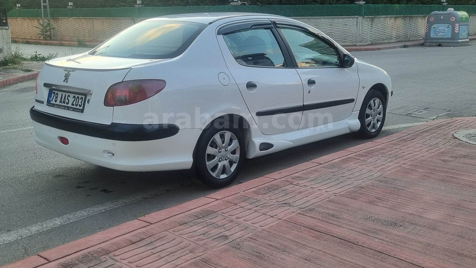 Sahibinden Peugeot 206 1.4 Comfort 2008 Model Samsun 247.000 km Beyaz 4