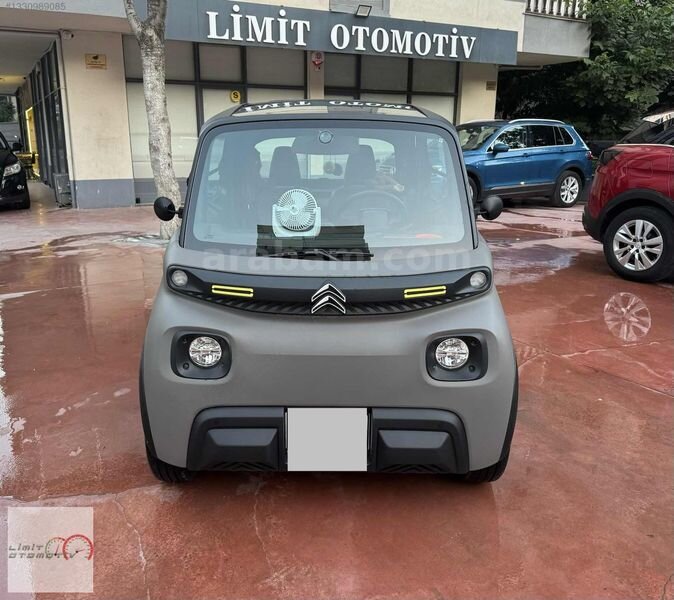Galeriden Citroen AMİ My Ami Peps 2025 Model İstanbul 6.800 km Kahverengi