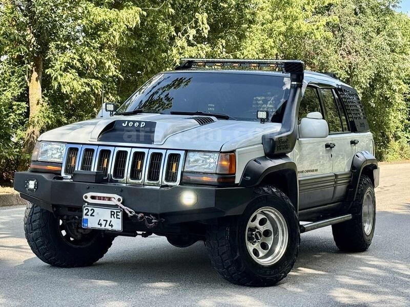 Galeriden Jeep Grand Cherokee 5.2 Limited 1997 Model Edirne 380.000 km Beyaz