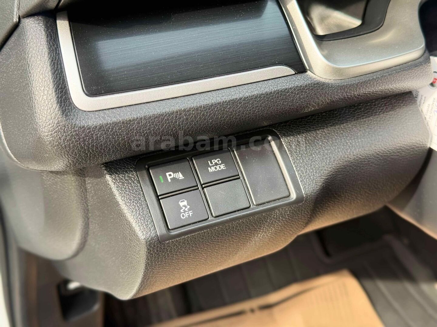Sahibinden Honda Civic 1.6i VTEC Eco Elegance 2019 Model İzmir 74.000 km Beyaz 3