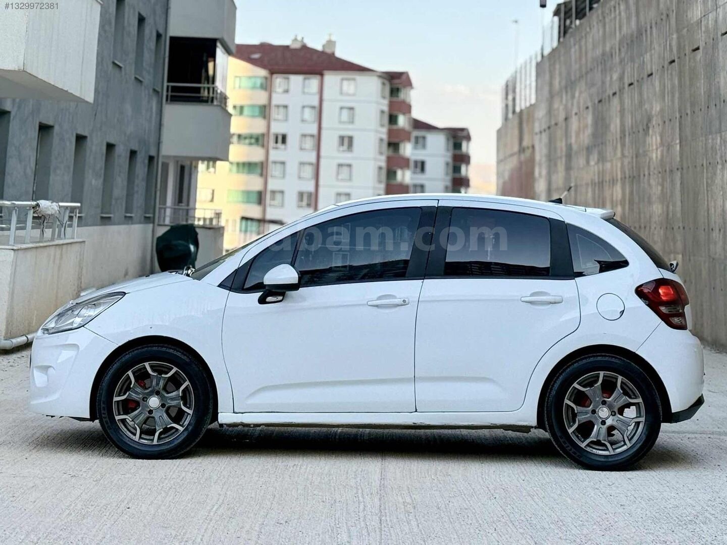 Galeriden Citroen C3 1.4 HDi Attraction 2011 Model Kırıkkale 270.000 km Beyaz 7