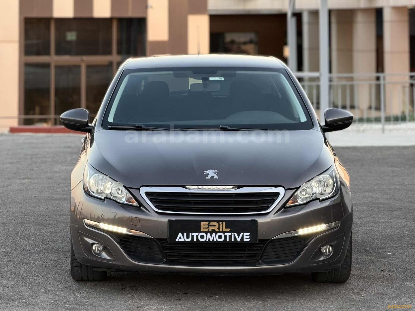 Galeriden Peugeot 308 1.6 HDi Active 2014 Model İzmir 215.000 km Gri 2